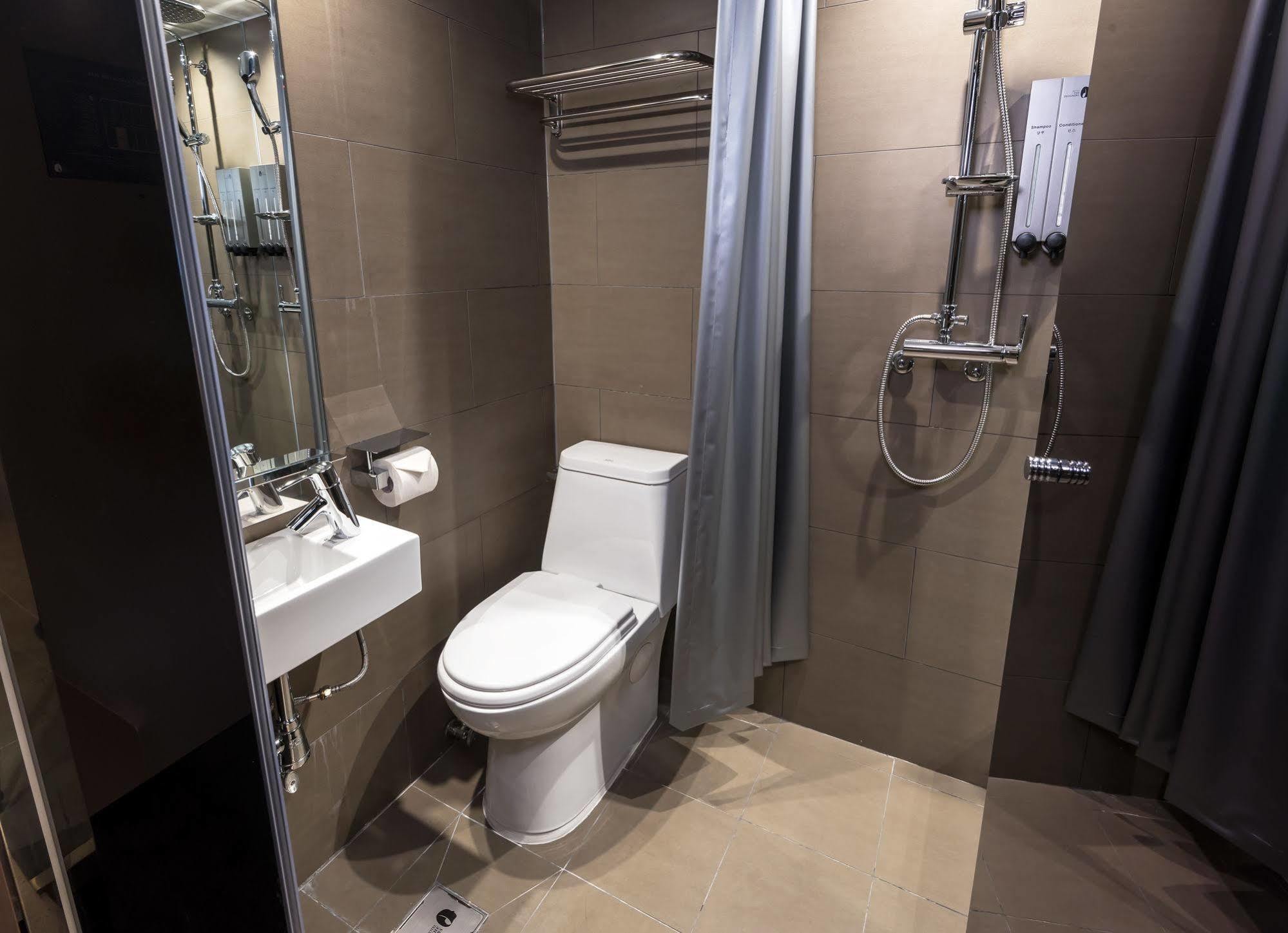 Hotel The Designers Yeouido 3* Seoul